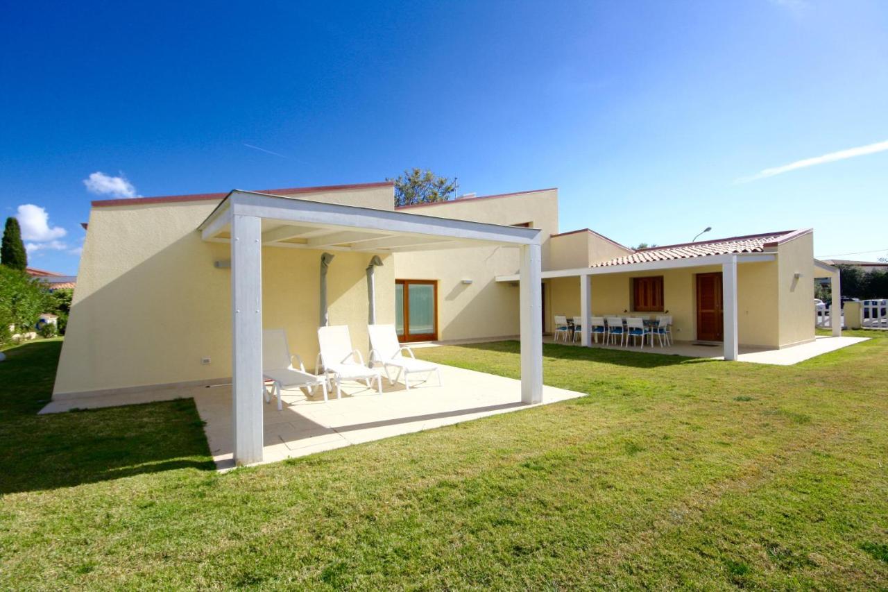 סאן תאודורו Villa Franca By Wonderful Italy מראה חיצוני תמונה