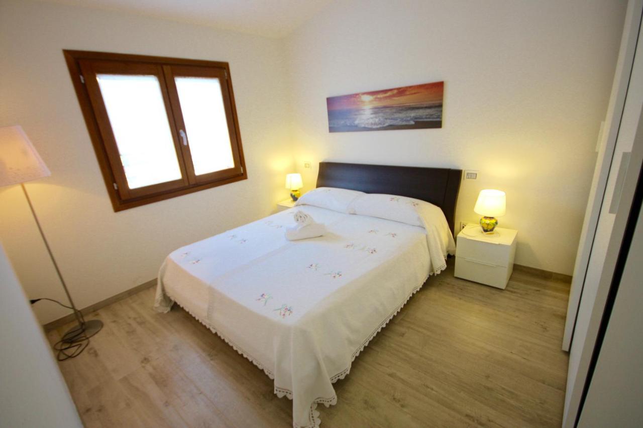 סאן תאודורו Villa Franca By Wonderful Italy מראה חיצוני תמונה