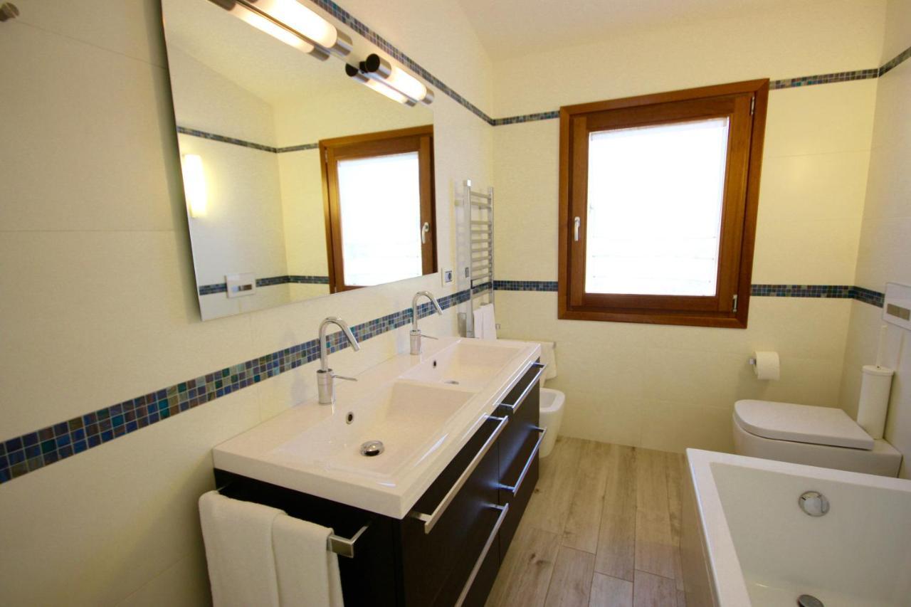 סאן תאודורו Villa Franca By Wonderful Italy מראה חיצוני תמונה