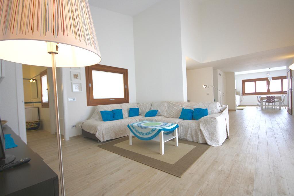 סאן תאודורו Villa Franca By Wonderful Italy מראה חיצוני תמונה