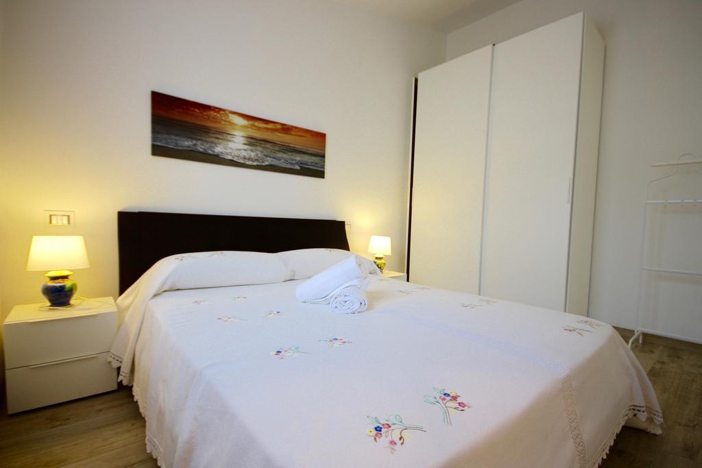 סאן תאודורו Villa Franca By Wonderful Italy מראה חיצוני תמונה